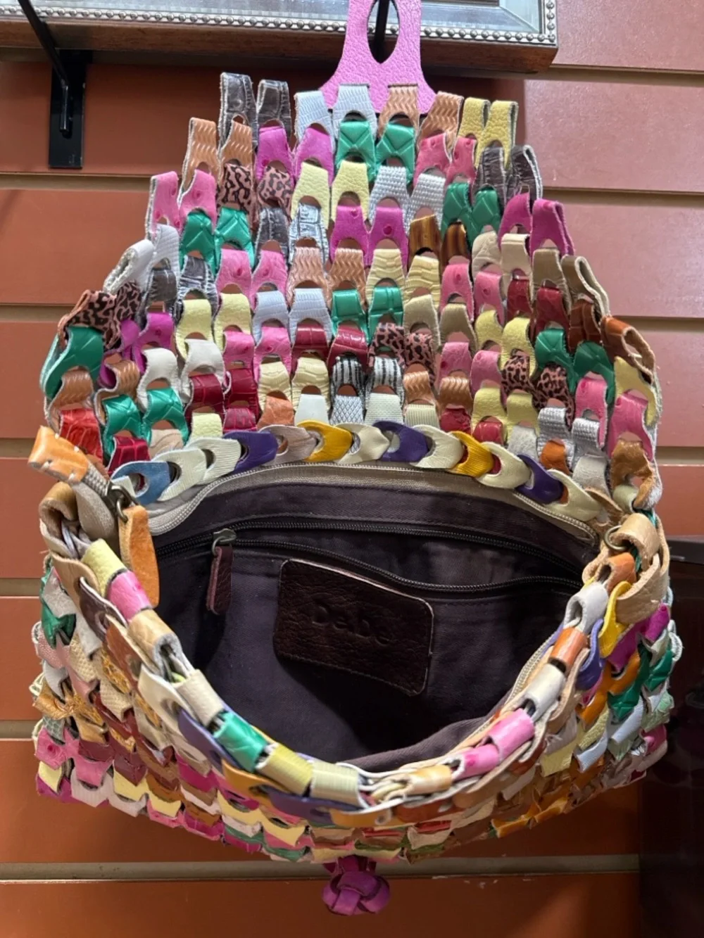 De. De Artisanal Colorful Multicolor Woven Leather Clutch - Picture 3 of 6